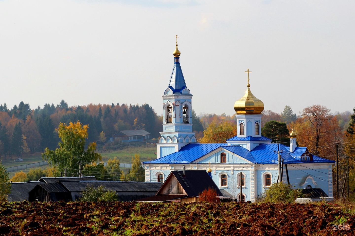 русская деревня храм