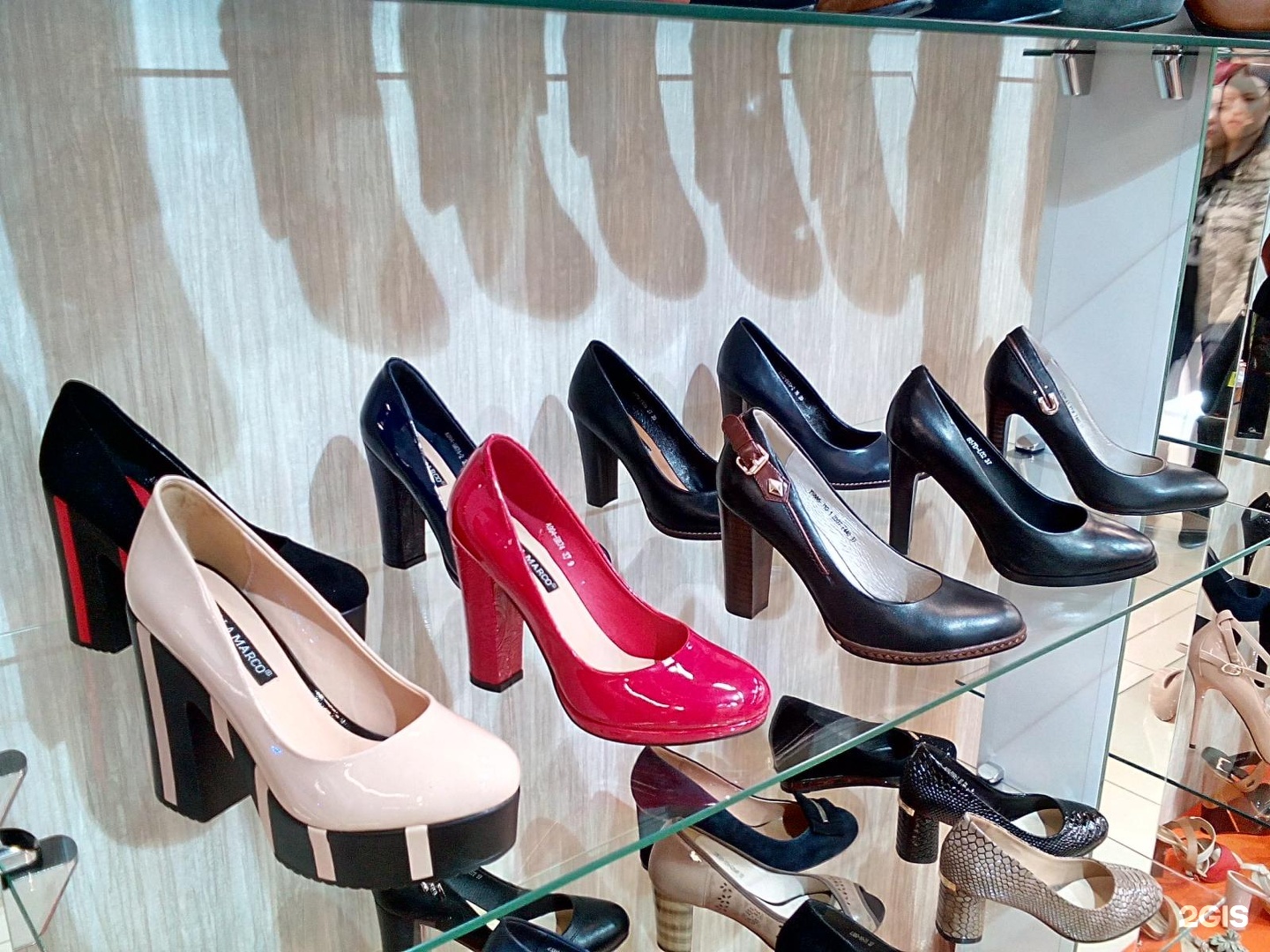 Магазин женской обуви
