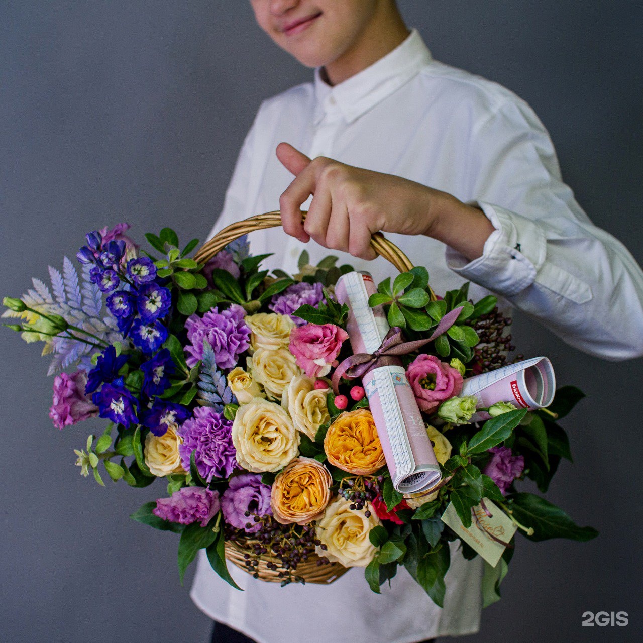 La rose новосибирск цветы. Ла роз салон в махачкале. Ла роз цветочный на ленина. Флорида флауэрс спб. La rose новосибирск цветы.