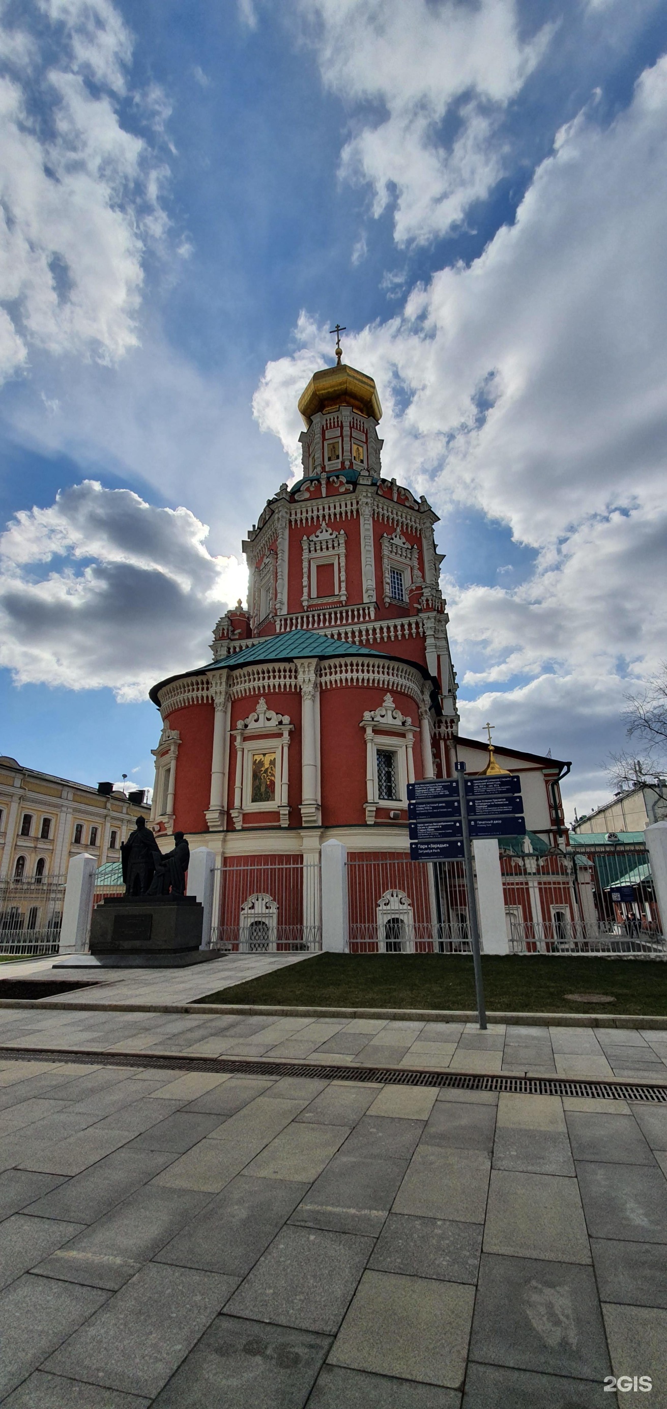 богоявленский монастырь в москве