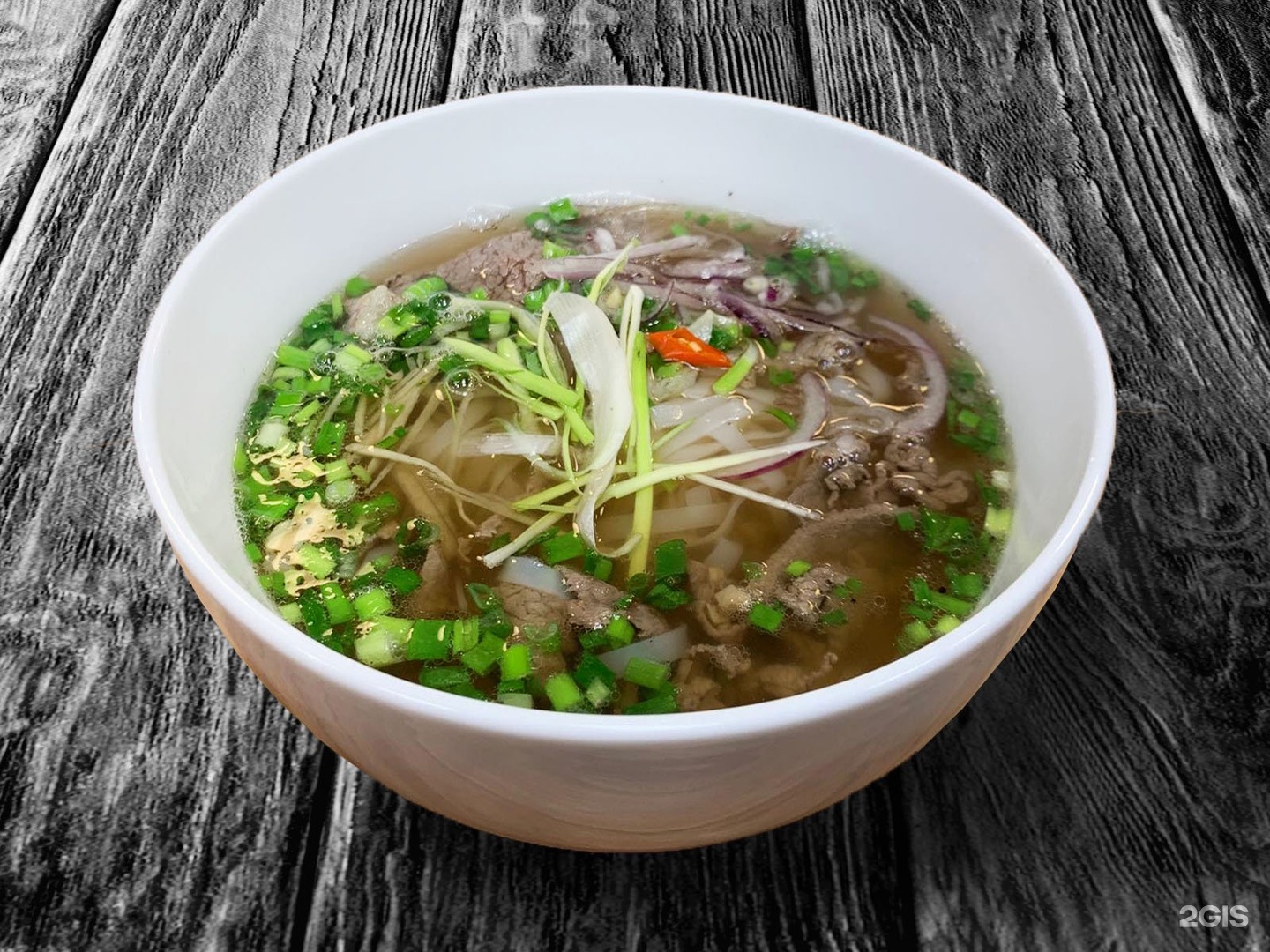 Pho xin chao. Pho ресторан вьетнамской кухни. Суп ФО га. Chao Вьетнамская кухня.