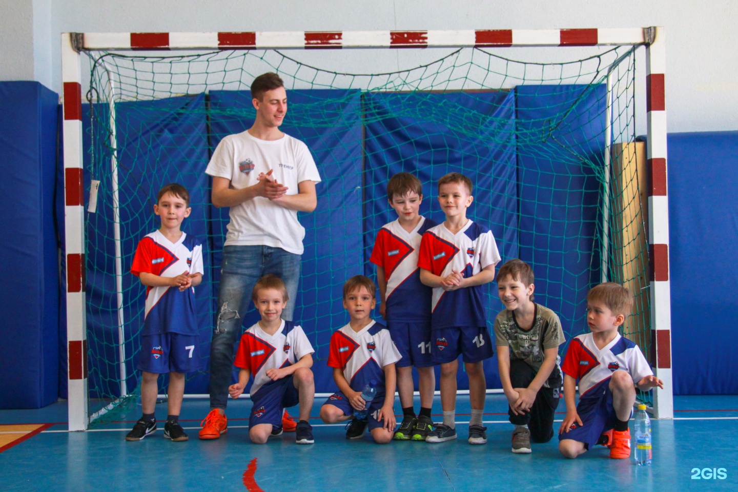 Метеор балашиха 2010 год футболисты. Дети метеор. Метеор детская футбольная школа. Фк метеор краснодар. Новый клуб метеор.