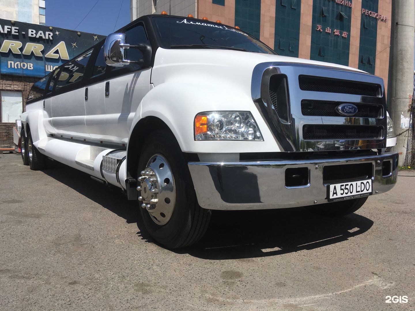 Ford f650 Escalade