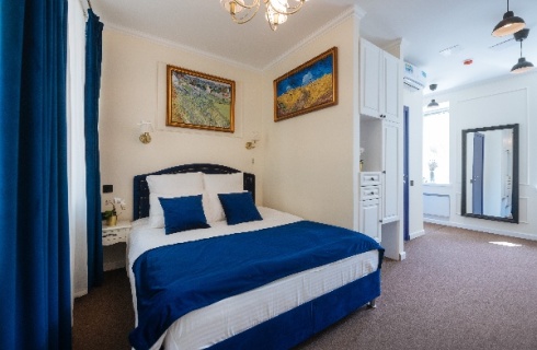 Москва: Отель Ван Гог