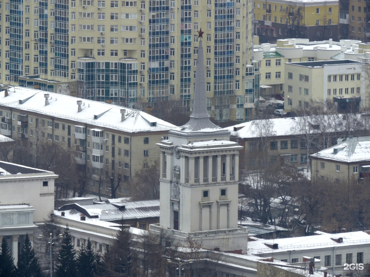 Первомайская 27. Первомайская 27 дом офицеров. Окружной дом офицеров Екатеринбург. Первомайская 27 Екатеринбург. Дом офицеров Уфа.