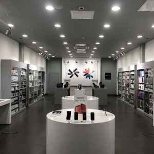 Фото от владельца Apple re: Store Premium Reseller, компьютерный магазин