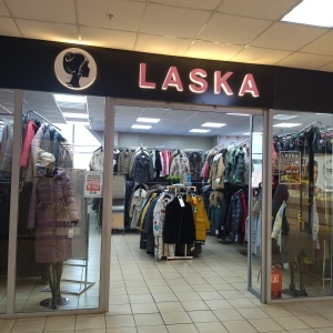 Фото от владельца Ласка, магазин женской верхней одежды