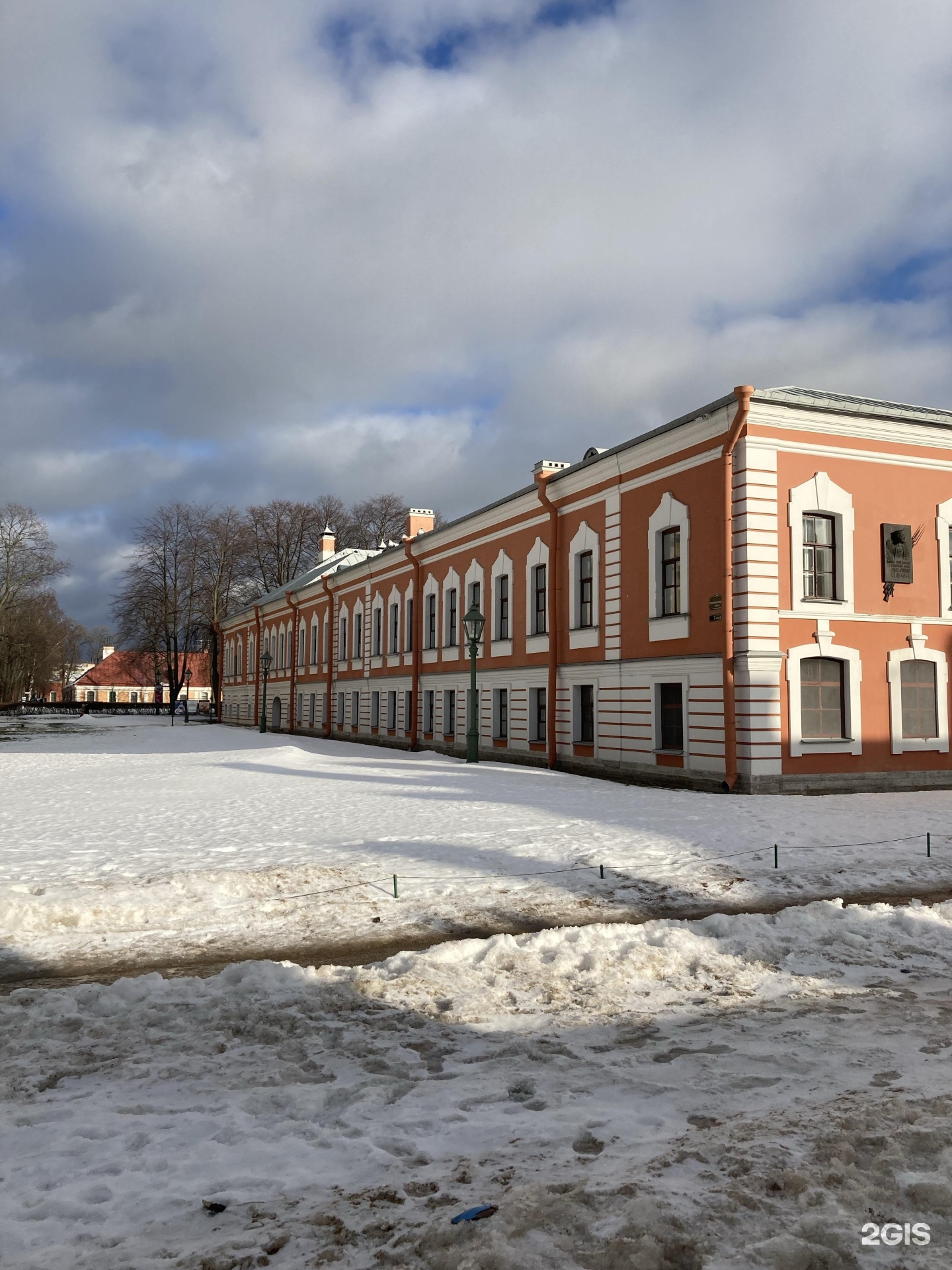 Комендантский дом. Комендантский дом Петропавловская крепость.