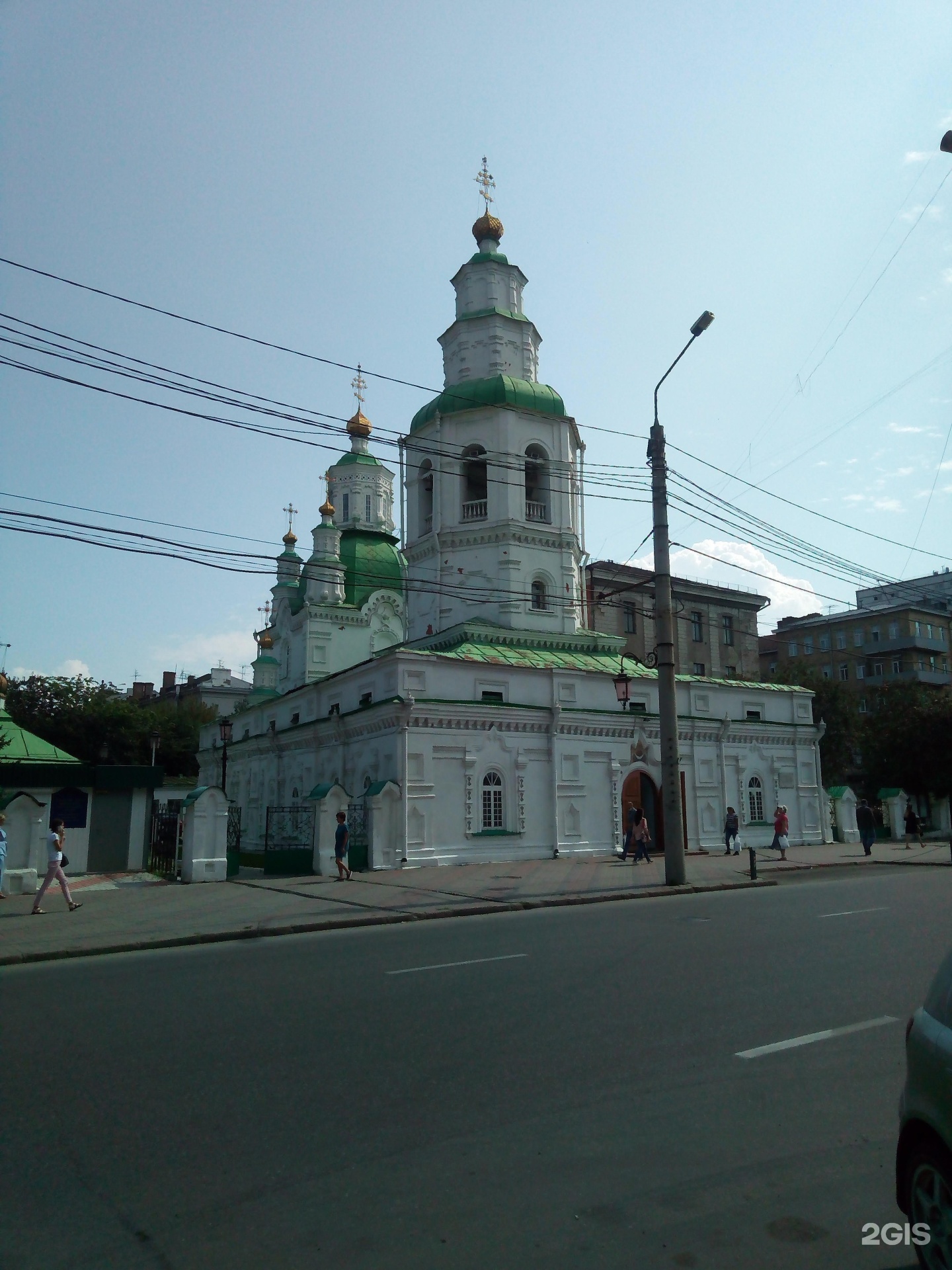 Покровский кафедральный собор Красноярск на гравюре. Храм на Сурикова в Красноярске телефон. Сурикова 26 Красноярск Церковь фото.