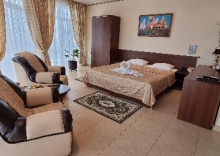 Лоо пос.: Отель Family resort hotel Miloo