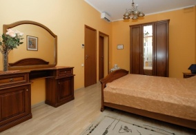 Отель Лира в Саратове