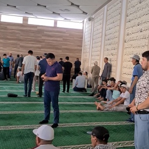 Фото от владельца Толе Би, мечеть