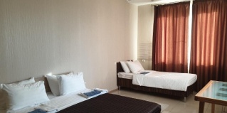 Красный Колос: Отель Меридиан-Юг