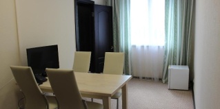 Красноярск: Отель Белый дом