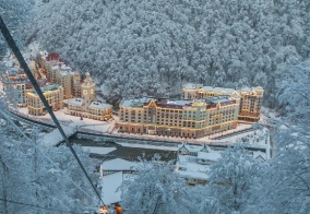 Отель Radisson Hotel Rosa Khutor в Красной Поляне