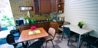 Адлер: Гостевой дом Колибри