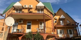 Адлер: Гостевой дом Дом с дельфинами