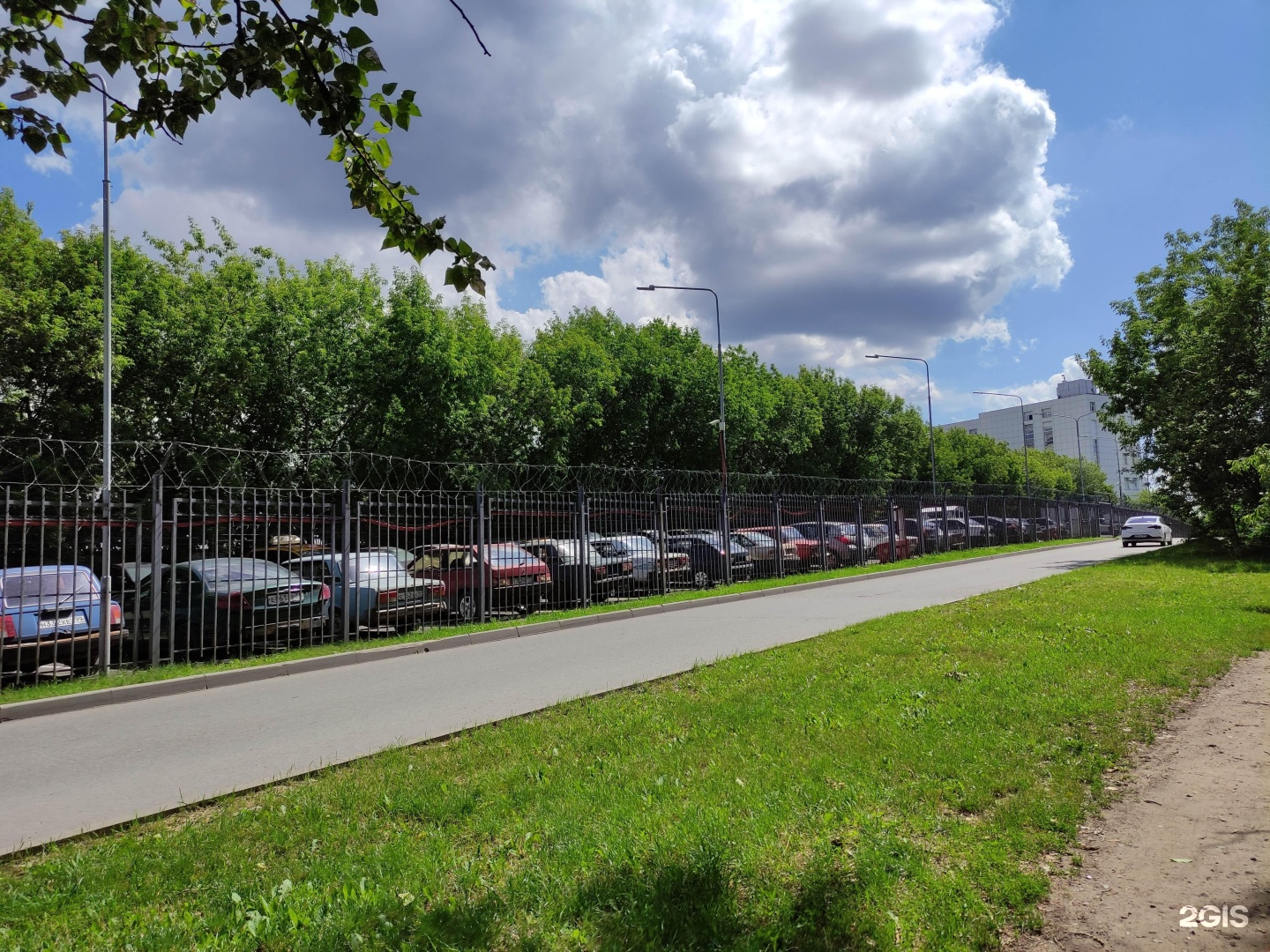 ГКУ парковочное пространство. Московские парковки. Г. Москва, ул. Грайвороновская, д. 9 стр. 7. Г. Москва ул Грайвороновская 18.