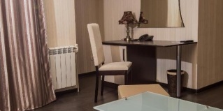 Саратов: Отель Lotus