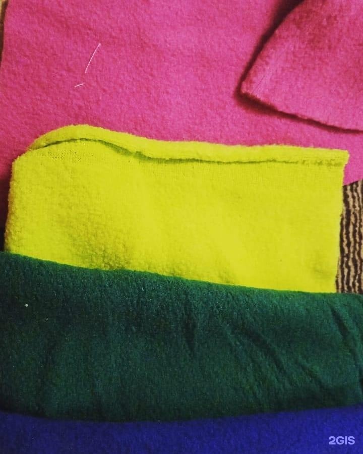 Как обработать флис. Обработка края покрывала. Плед из флиса. Обработка края флиса. Обработка края флисового пледа.