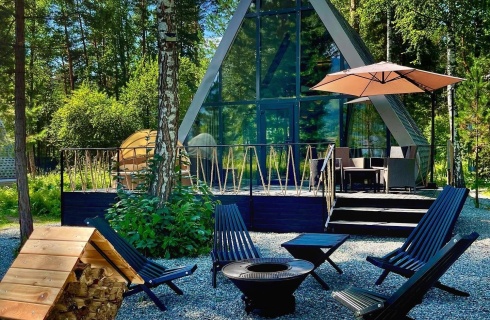 с. Озерное: Глэмпинг Geometrika • lounge hotel