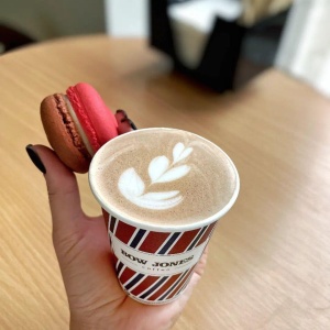 Фото от владельца Bow Jones Coffee, сеть мини-кофеен