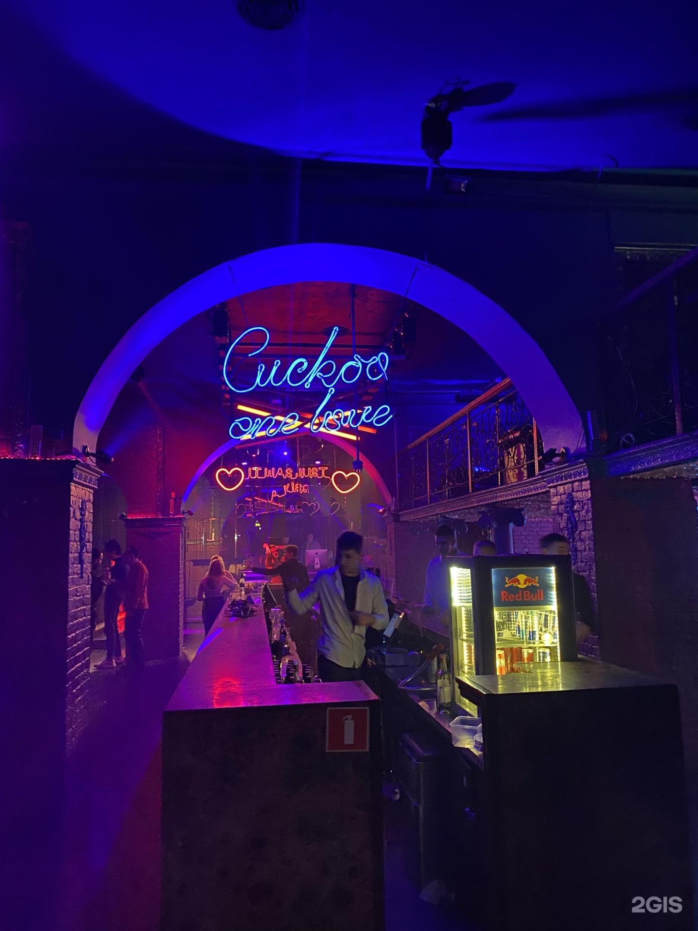 Клубы владивостока. Клуб Куку Владивосток. Cuckoo Club Владивосток фотографии. Океанский проспект 1а Cuckoo Владивосток на карте.