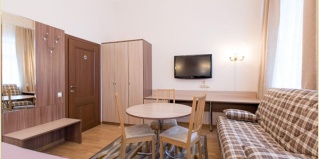 Москва: Отель Город