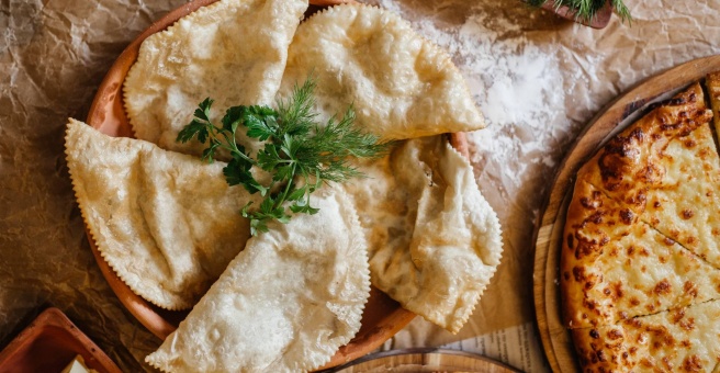 Пироги кавказской кухни с сыром