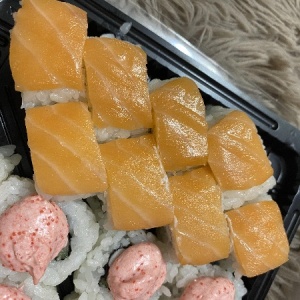 Фото от владельца KIT SUSHI, служба доставки