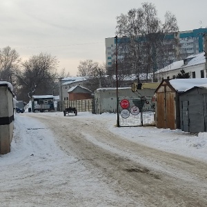 Фото от владельца Уголок, автостоянка