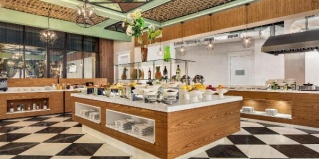 Шымкент: Отель Ramada by Wyndham Shymkent