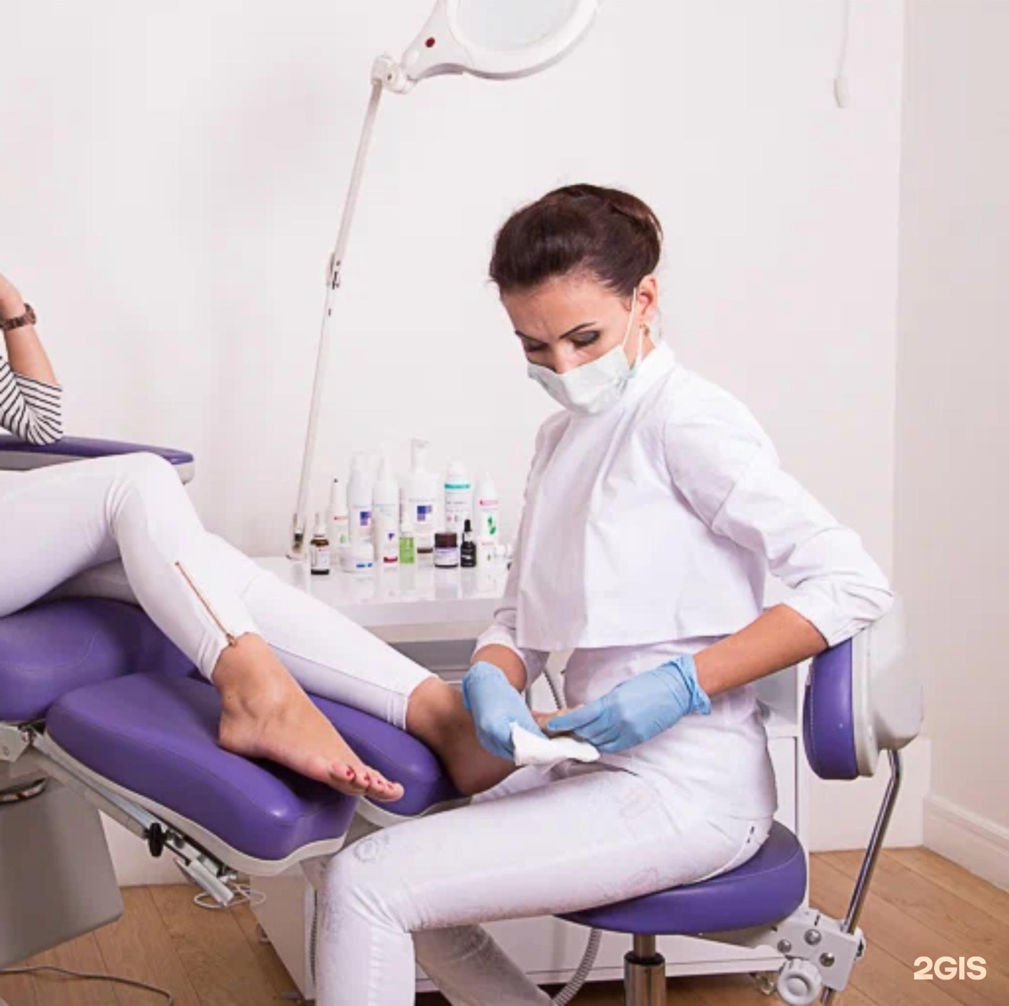 Подопедикюр в калининграде. Подопедикюр в калининграде. Медицинский педикюр. Тельмана 18 салон красоты. Аппаратный педикюр.