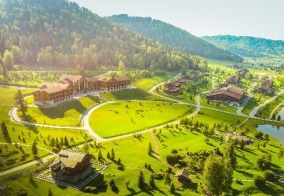 Отель Cosmos Collection Altay Resort в Республике Алтай