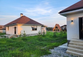 Коттедж Ежевика хаус в Свердловской области