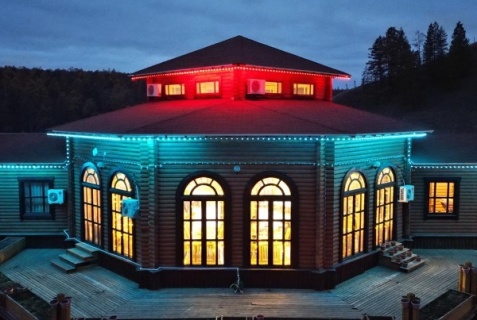 Октёмцы: Отель Орто дойду