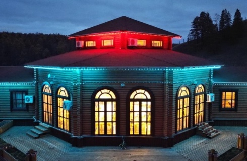 с. Октёмцы: Отель Орто дойду