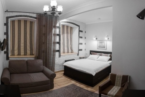 Омск: Отель Brick Walls Hotel