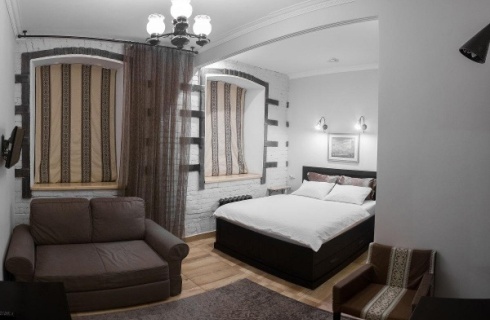 Омск: Отель Brick Walls Hotel