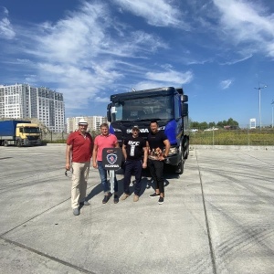 Фото от владельца Eurotruck, магазин запчастей