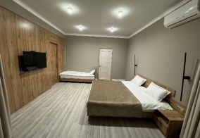 Хостел Cozy Hostel  в Бишкеке