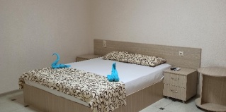 Лазаревское: Гостевой дом Белые скалы