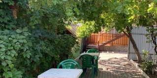 Геленджик: Коттедж Гостевой дом на Кирова