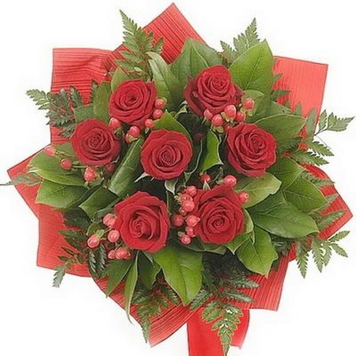 Букет цветов 7 роз. Букеты с крыщнвми розамм. Небольшие букеты из роз. Семь роз в букете. Букет цветов 7 роз.