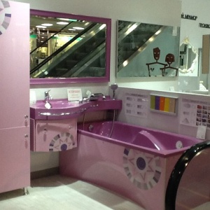 Фото от владельца Цвет & Стиль, салон сантехники и мебели для ванных комнат