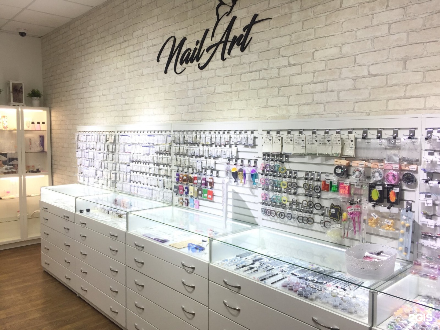 Nail art studio