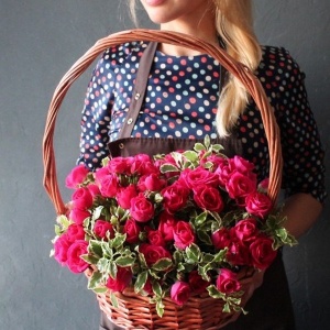 Фото от владельца Fashion Flowers, фирменный салон цветов, подарков и декора
