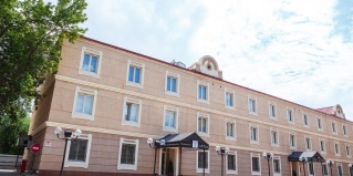 Уральск: Отель Pushkin hotel