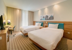 Отель Hampton by Hilton Ufa в Уфе