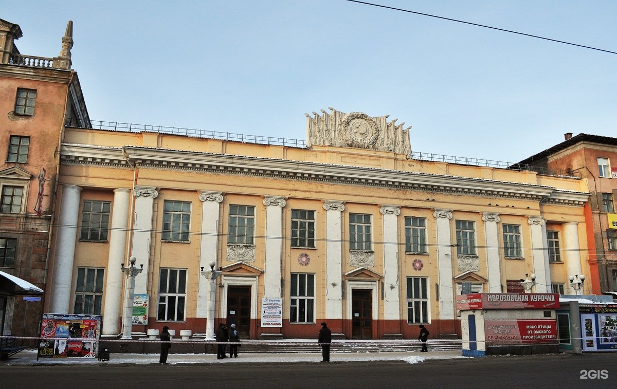 Улица хмельницкого. Улица Богдана Хмельницкого Омск. Омск ул Богдана Хмельницкого 214а. Улица Богдана Хмельницкого 214 Омск. ДК Баранова Омск.